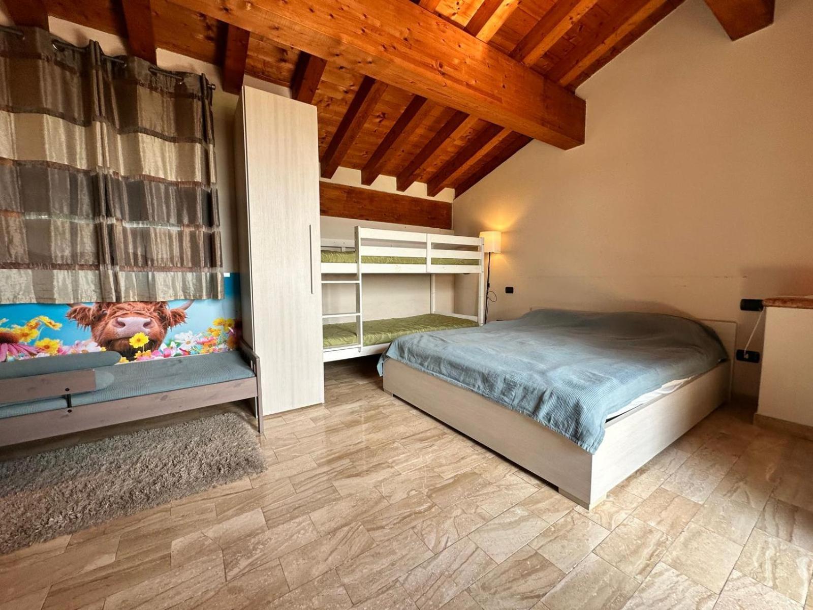 Loft Gardasee Lonato Luaran gambar