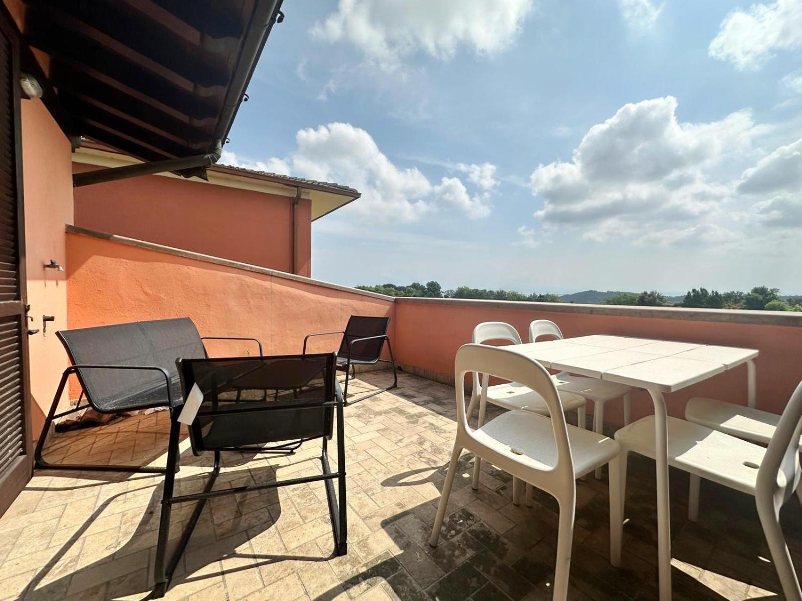 Loft Gardasee Lonato Luaran gambar